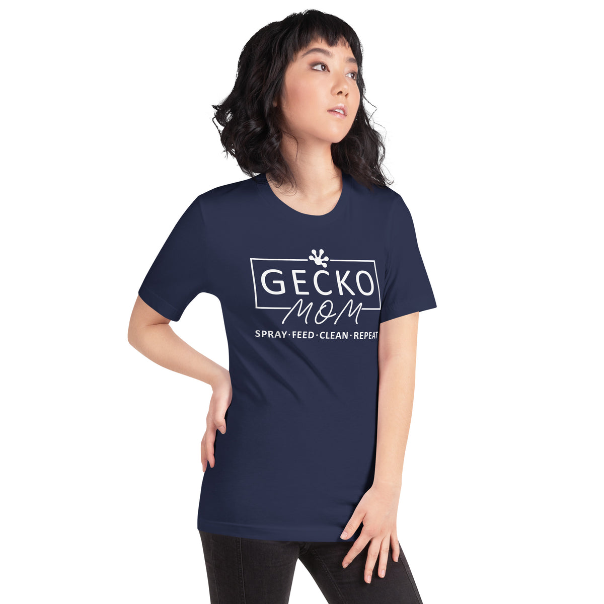 Gecko Mom - Spray, Feed, Clean, Repeat - Unisex t-shirt